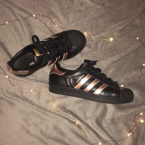 Adidas Superstars